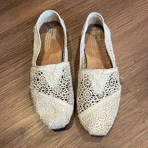 Crochet Beige Toms